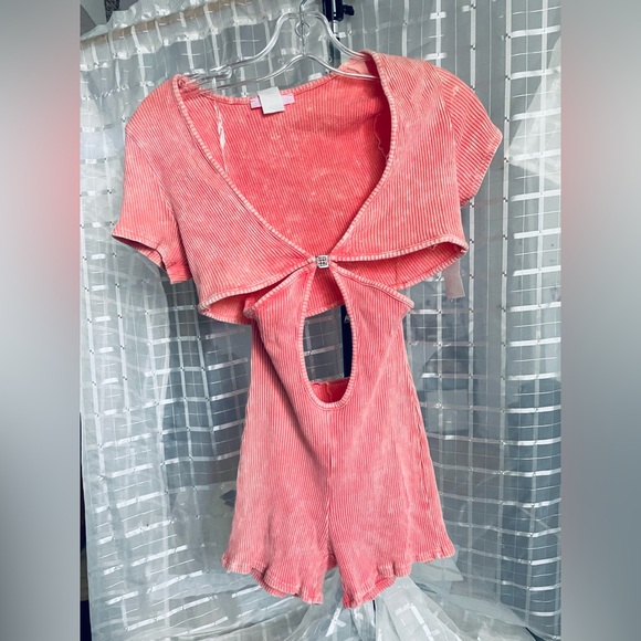 Pink Ribbed Cutout Dress - Picture 4 of 5